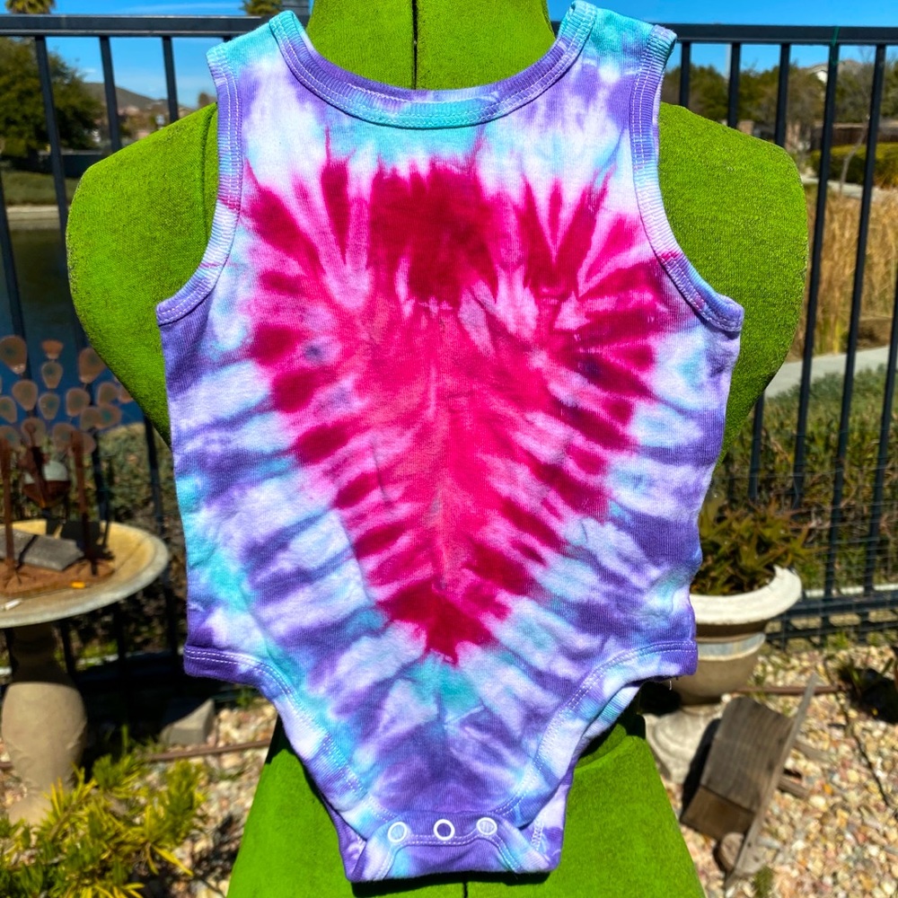 Garanimals Heart Onesie ❗️Custom Tie Dye❗️🌈